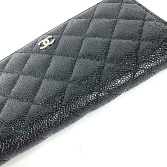 CHANEL Authentic Black Wallet - Picture 3 of 16